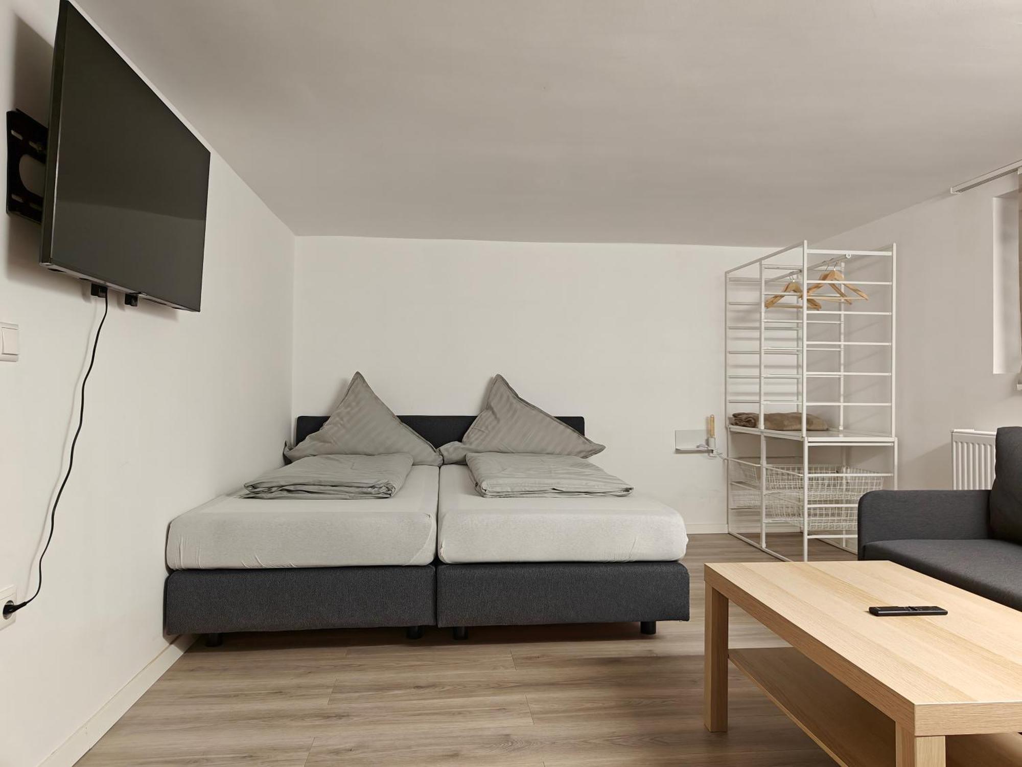 "Goldbergsee Apartment" - Im Vorort Von Coburg Mit Parkplatz & Terrasse, Ferienwohnung Exterior foto